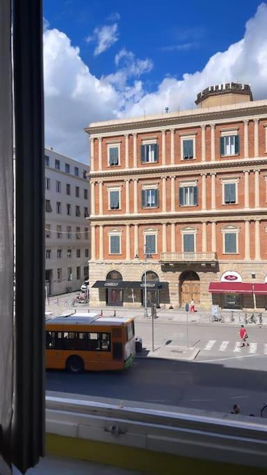 Appartement Loft Storico In Pieno Centro! à Livourne Extérieur photo